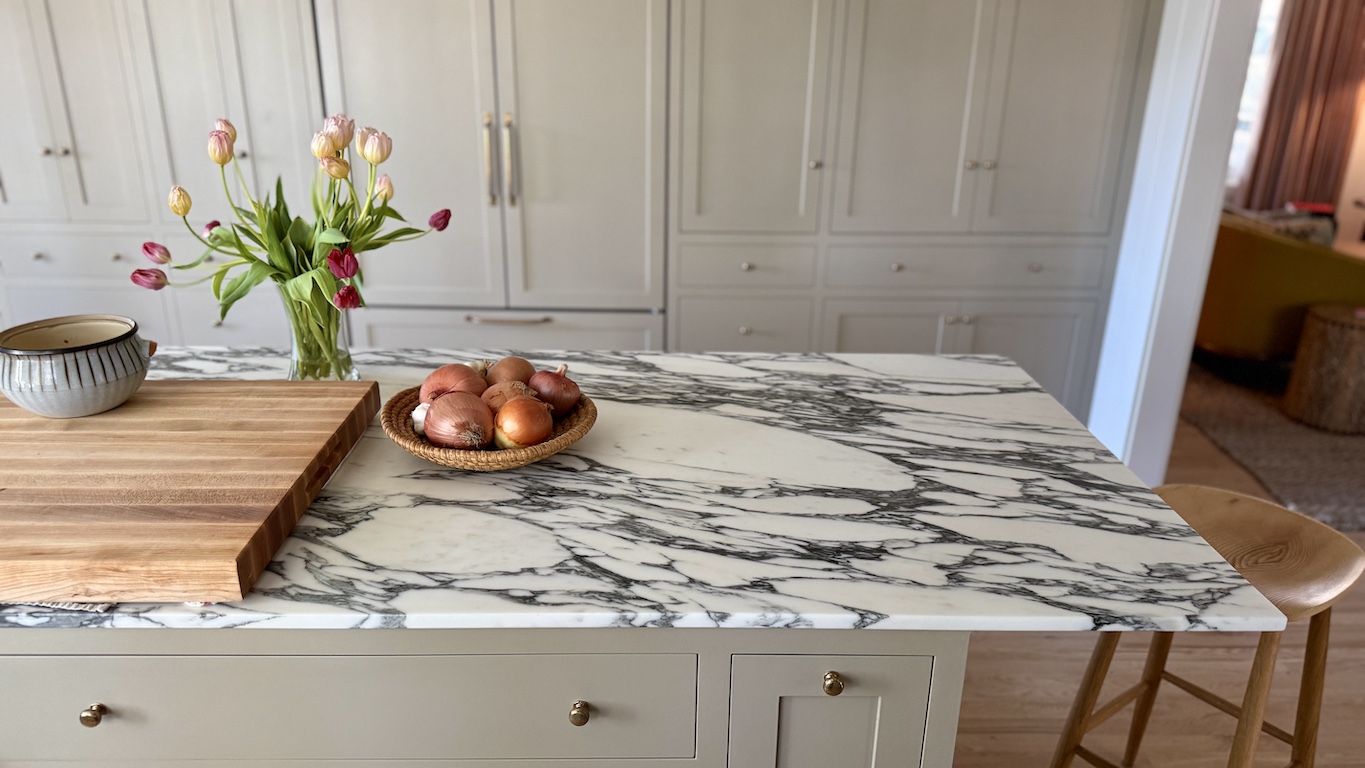 A Beautiful Plate Marble Island